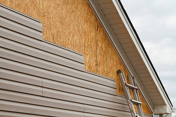 24/7 Emergency Emergency Siding Repair experts in New London, CT